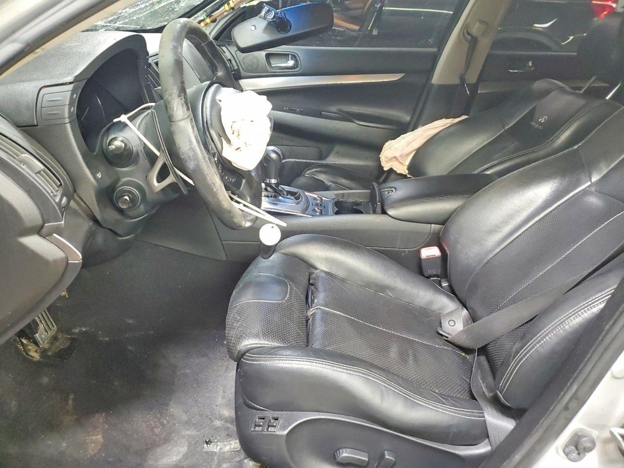2010 Infiniti G37 Sedan X - Image 7