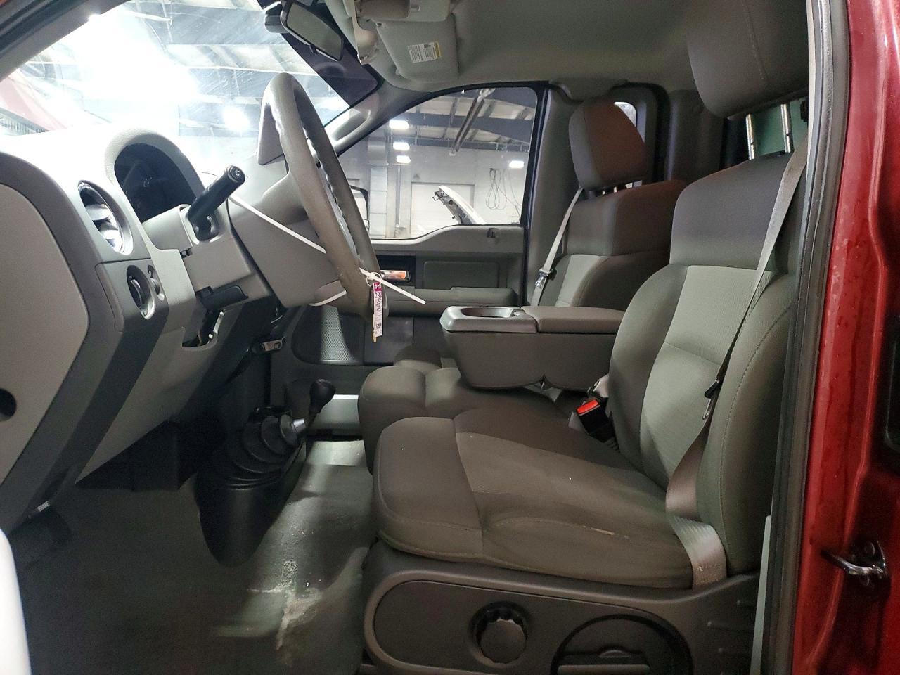 2005 Ford F150 - Фото 7