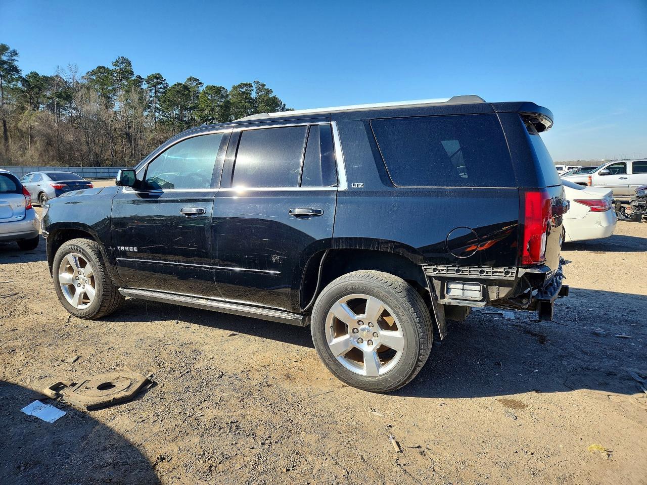 2016 Chevrolet Tahoe C1500 Ltz - Image 2