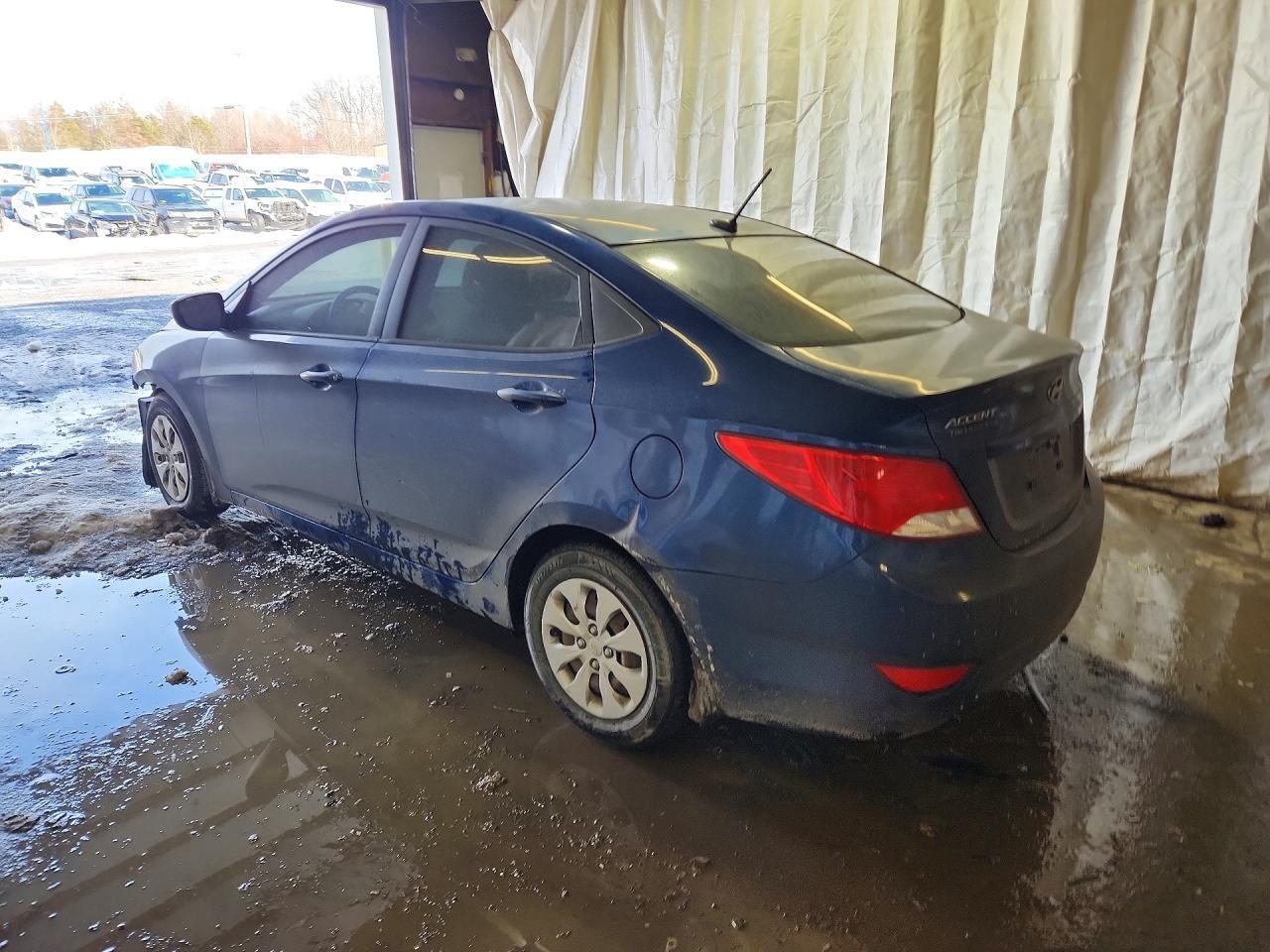 2015 Hyundai Accent Gls - Фото 2