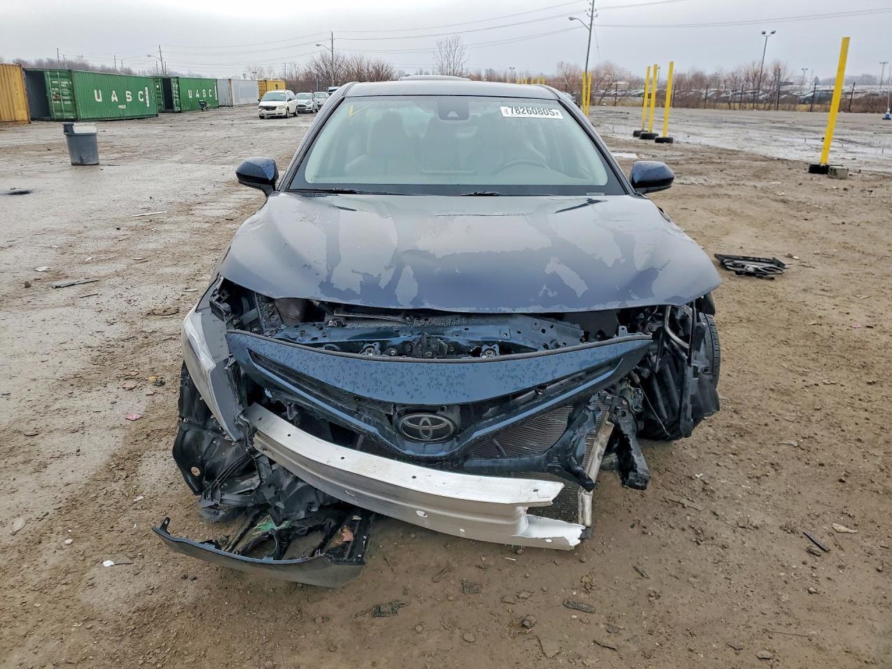 2021 Toyota Camry Se - Фото 5