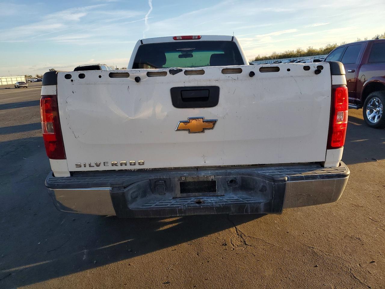2010 Chevrolet Silverado C1500 - Фото 6