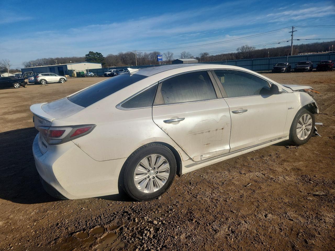 2017 Hyundai Sonata Hybrid - Image 3