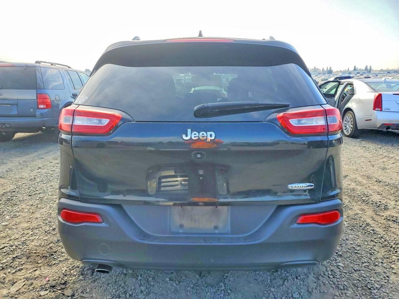 2015 Jeep Cherokee Latitude - Image 6