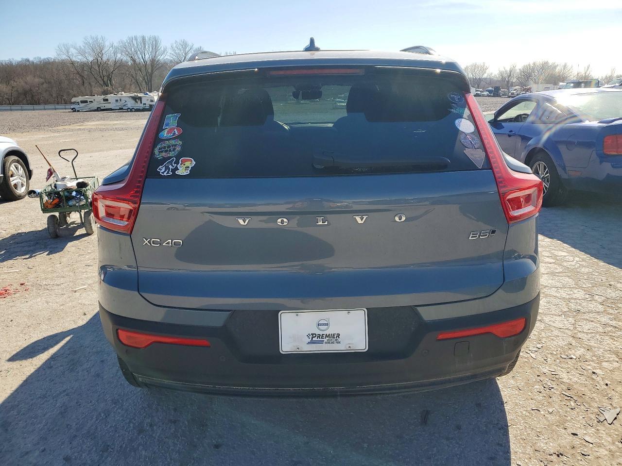 2023 Volvo Xc40 Plus - Фото 6