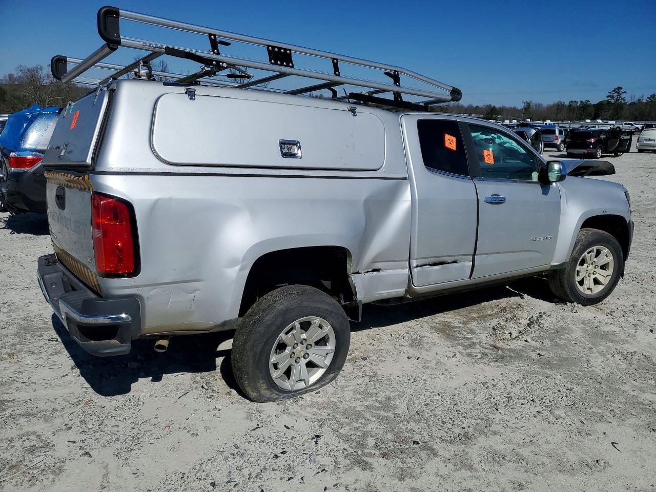 2022 Chevrolet Colorado Lt - Фото 3