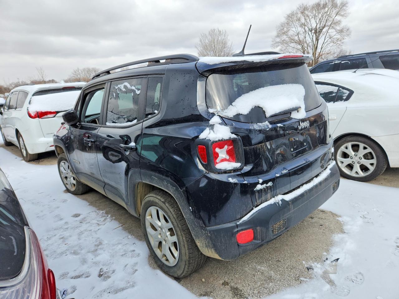 2017 Jeep Renegade Latitude - Фото 2