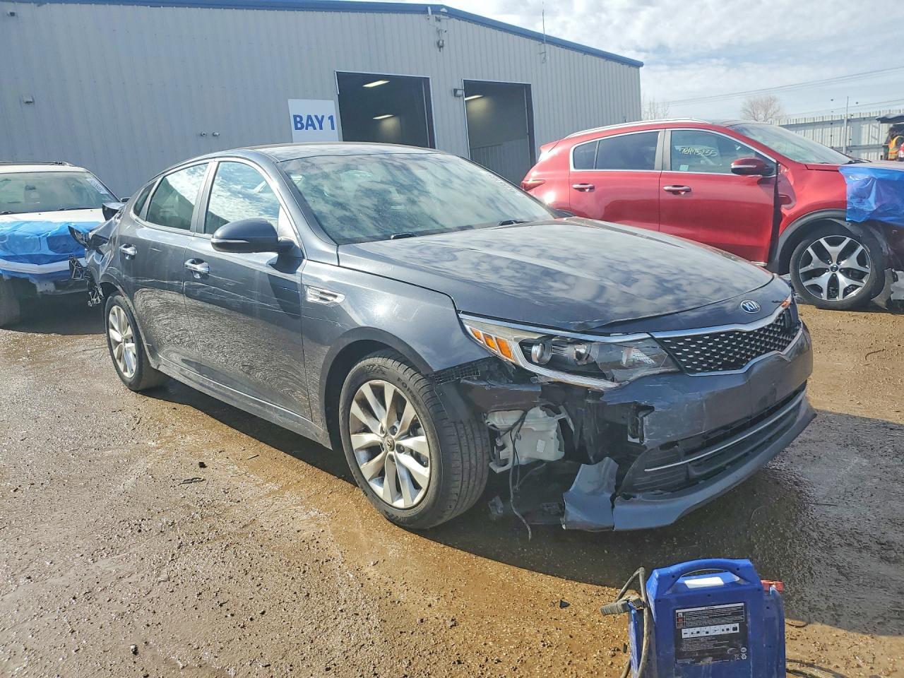 2018 Kia Optima S - Фото 4