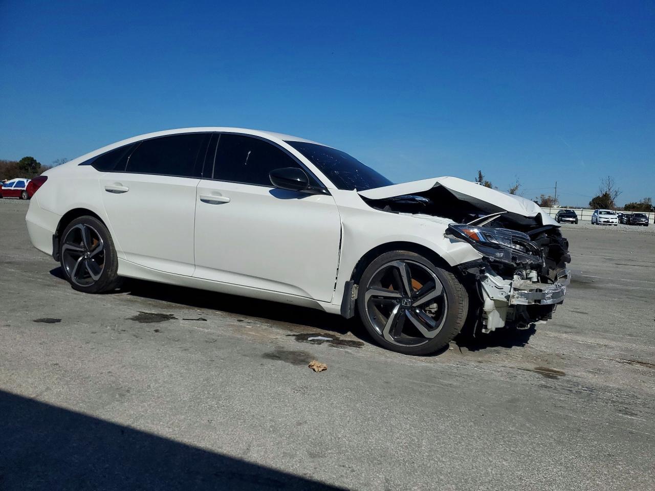 2022 Honda Accord Sport - Фото 4
