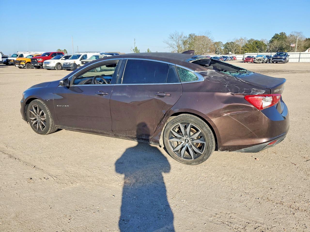 2016 Chevrolet Malibu Lt - Фото 2