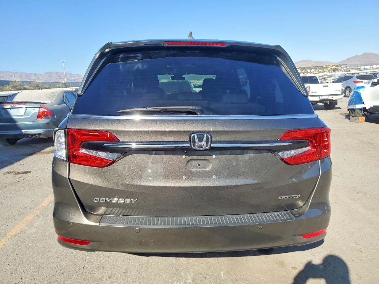 2023 Honda Odyssey Touring - Фото 6