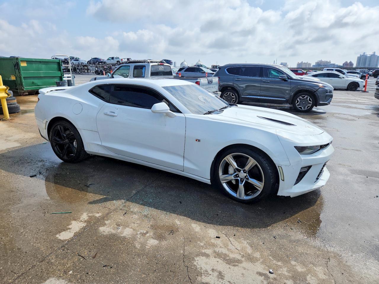 2017 Chevrolet Camaro Ss - Image 4