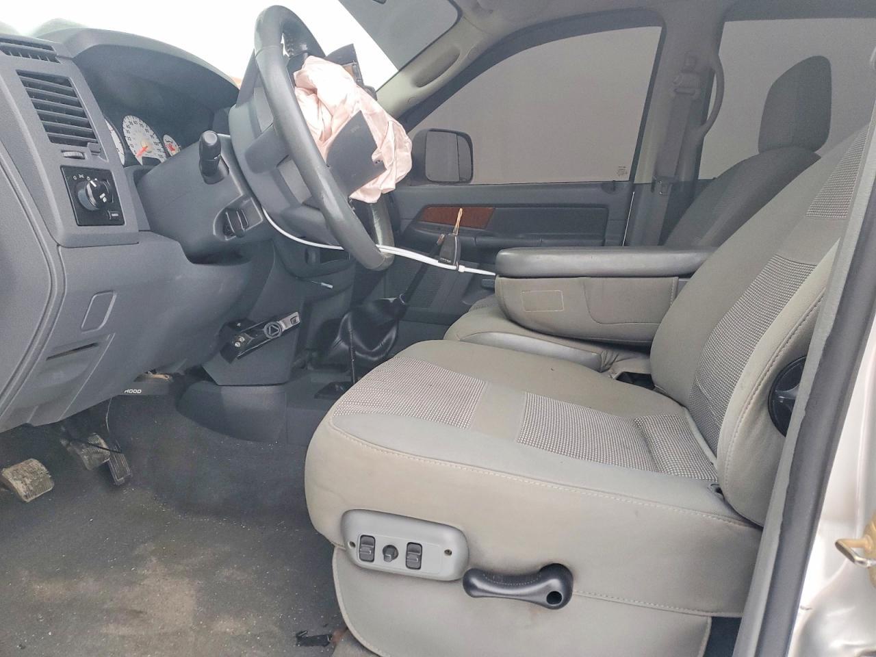 2006 Dodge Ram 2500 St - Фото 7