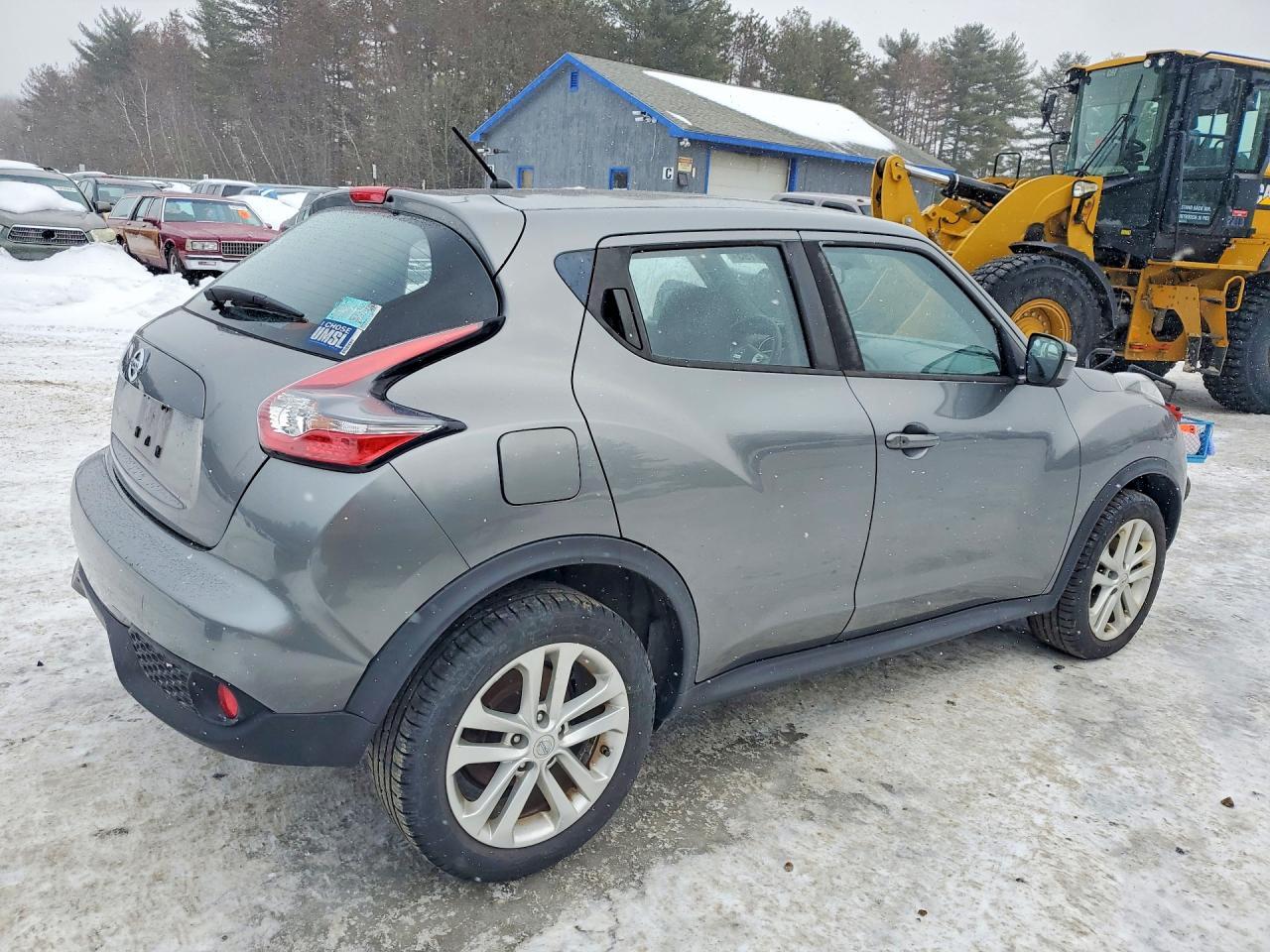 2016 Nissan Juke S - Фото 3