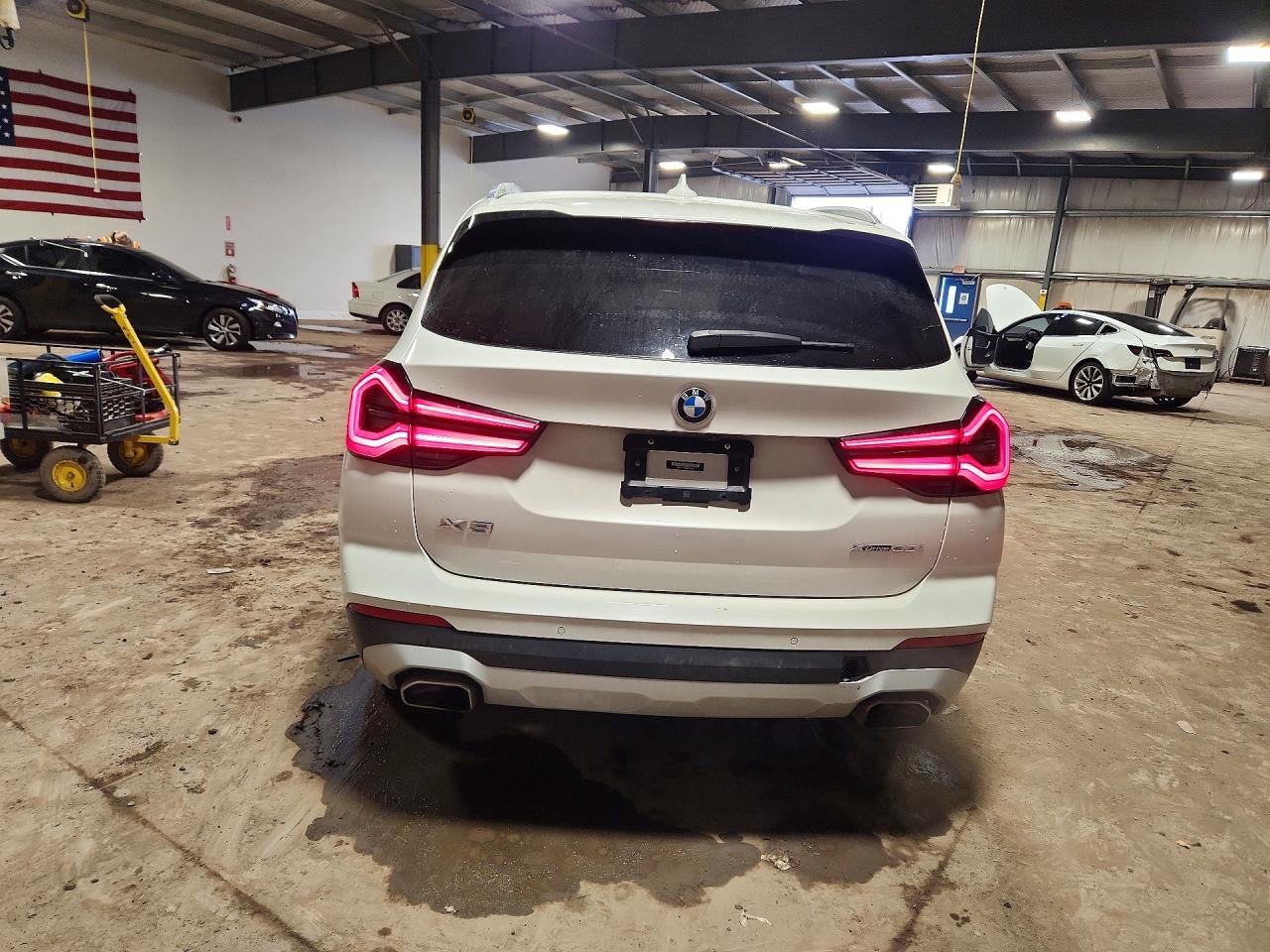 2022 BMW X3 xDrive30I - Фото 6