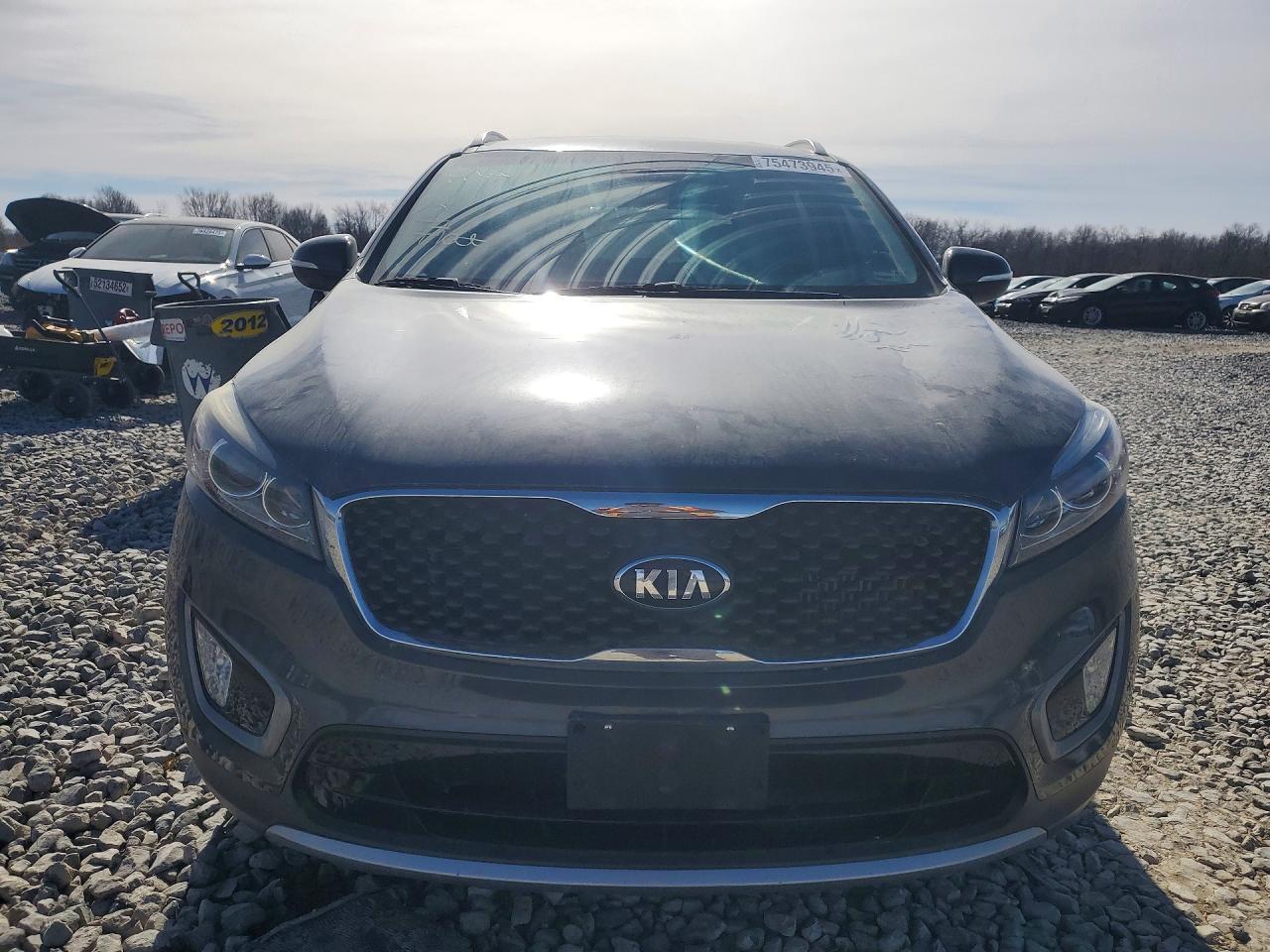 2016 Kia Sorento Ex - Image 5