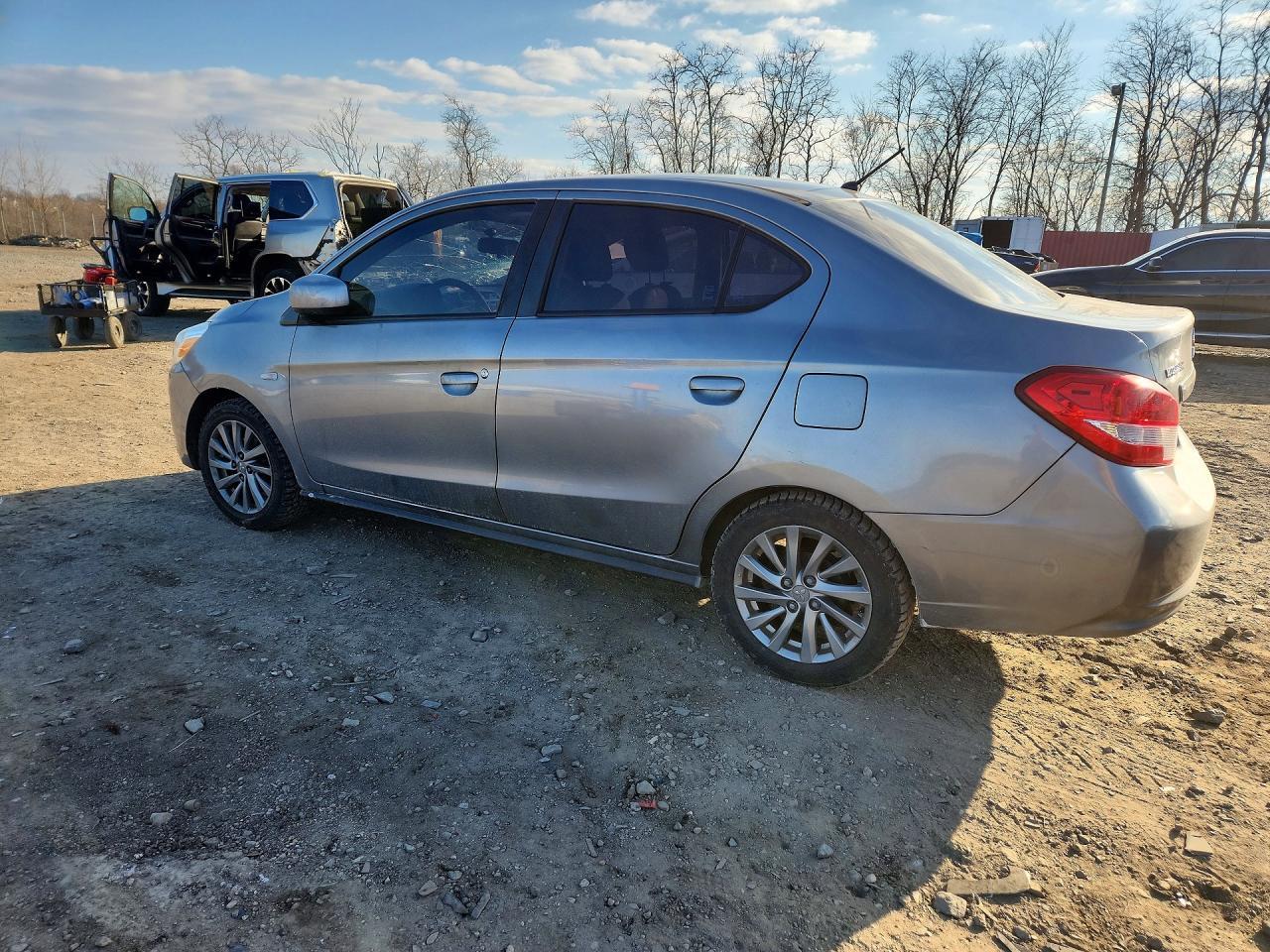 2019 Mitsubishi Mirage G4 Es - Фото 2