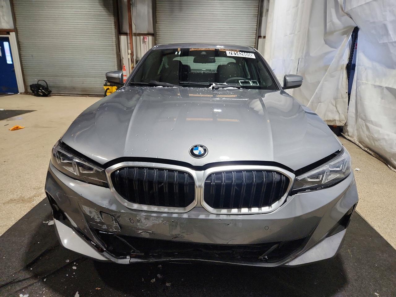 2026 BMW 330Xi - Фото 5