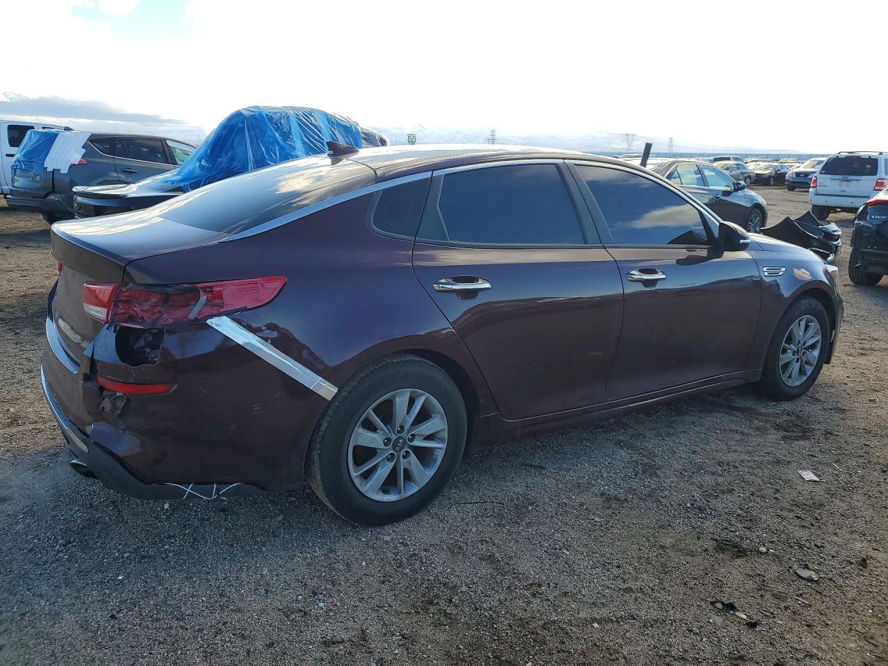 2020 Kia Optima Lx - Фото 3