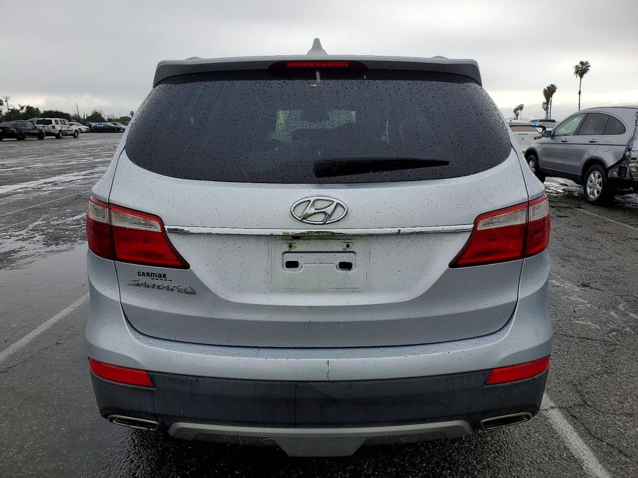 2016 Hyundai Santa Fe Se - Image 6
