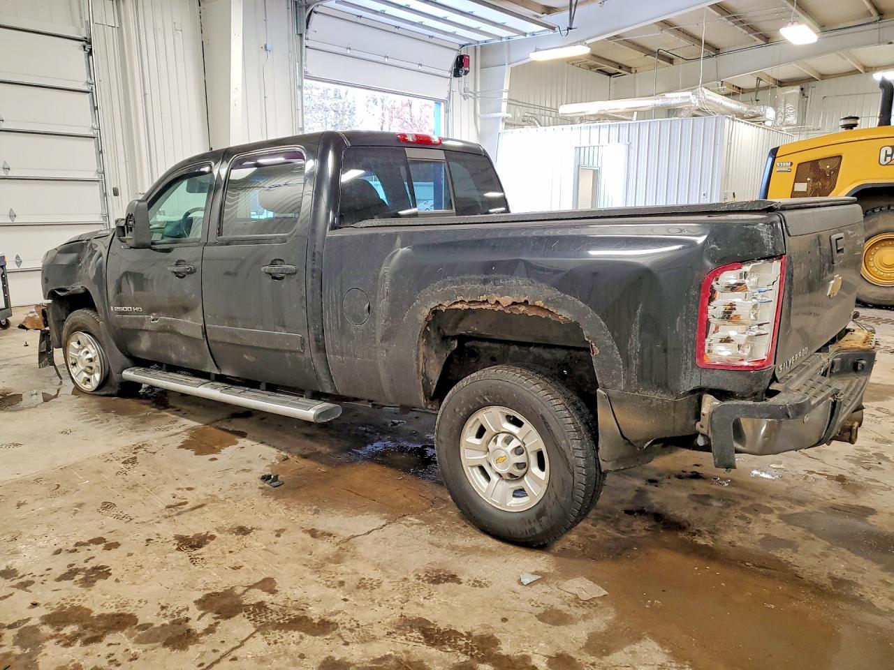 2008 Chevrolet Silverado K2500 Heavy Duty - Фото 2