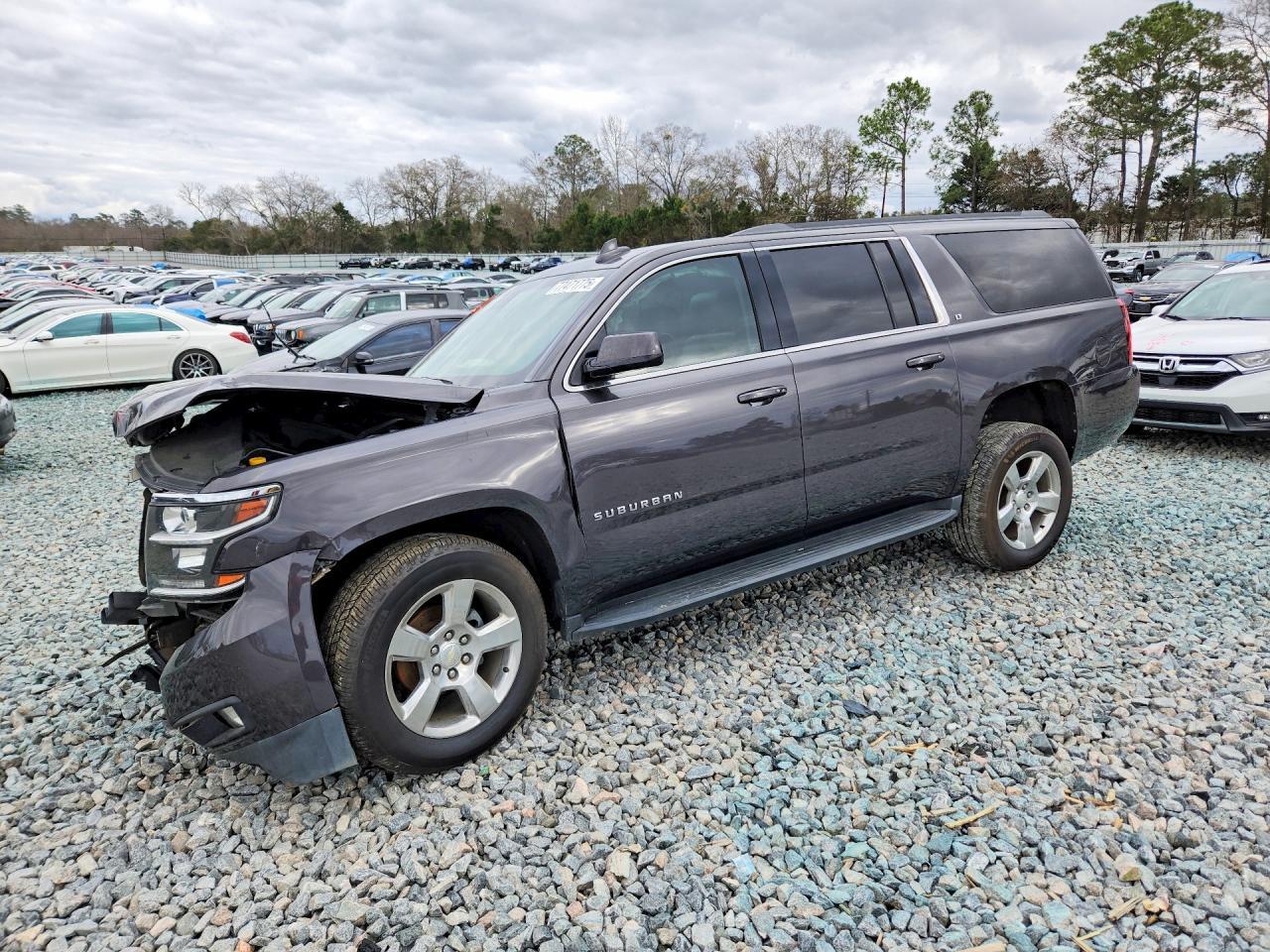 2017 Chevrolet Suburban C1500 Lt