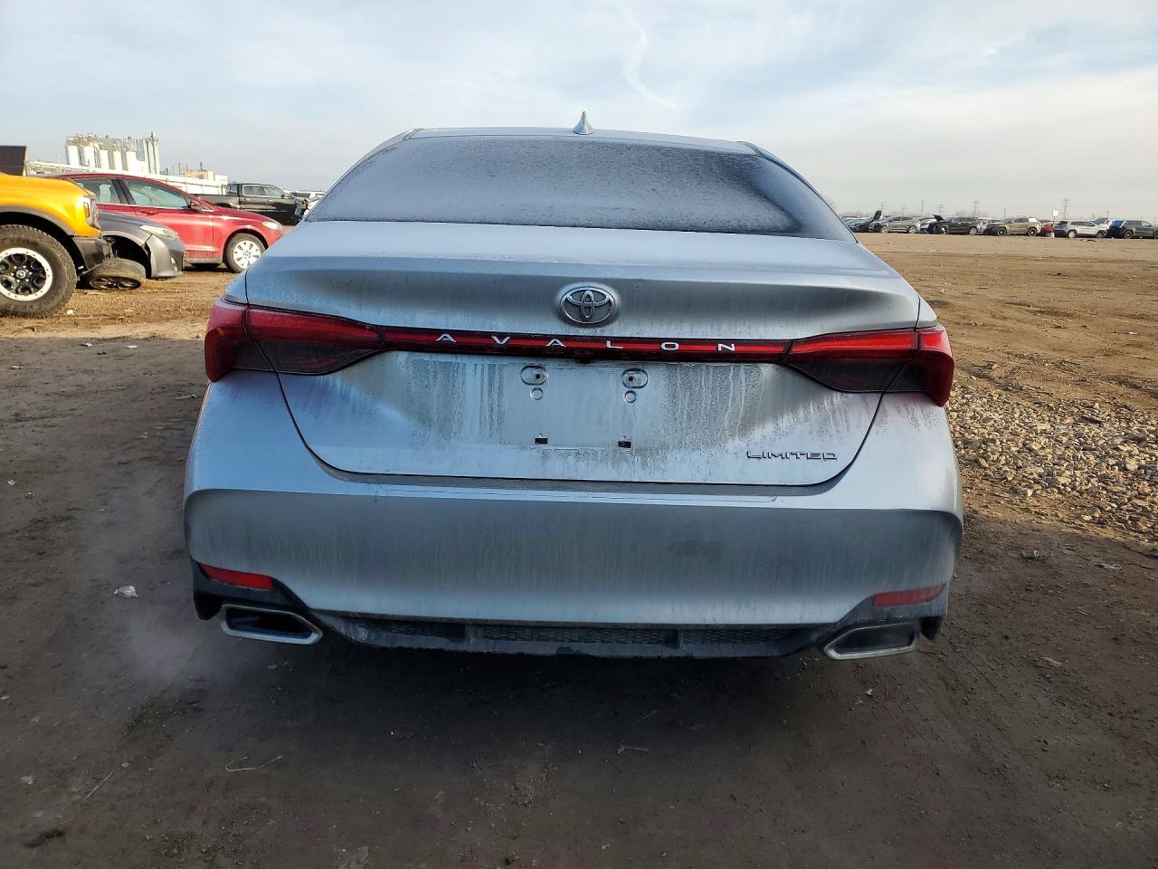 2019 Toyota Avalon Limited - Фото 6