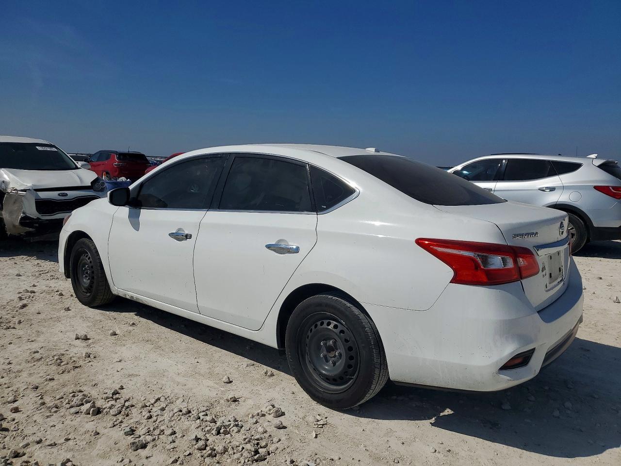 2017 Nissan Sentra Sv - Фото 2