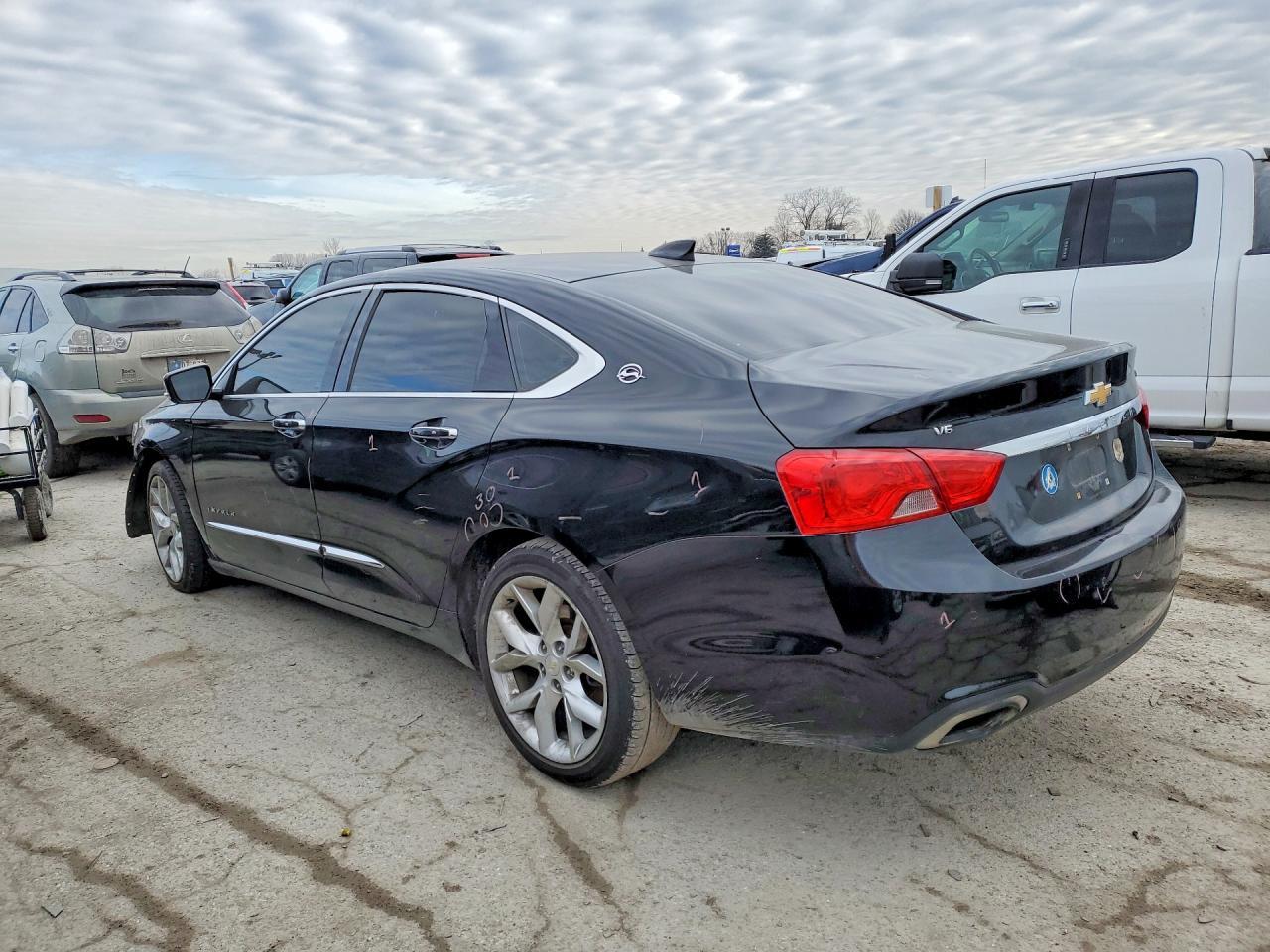 2017 Chevrolet Impala Premier - Фото 2