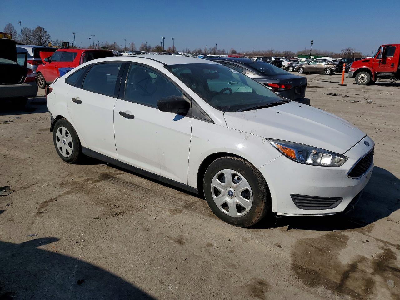 2018 Ford Focus S - Фото 4