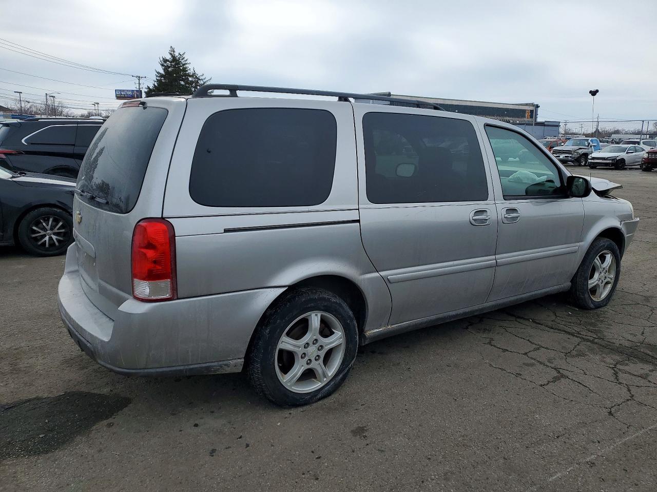 2006 Chevrolet Uplander Lt - Image 3