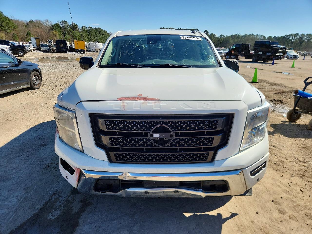 2021 Nissan Titan Sv 4Wd 5.6L V8 Crew Cab - Фото 5