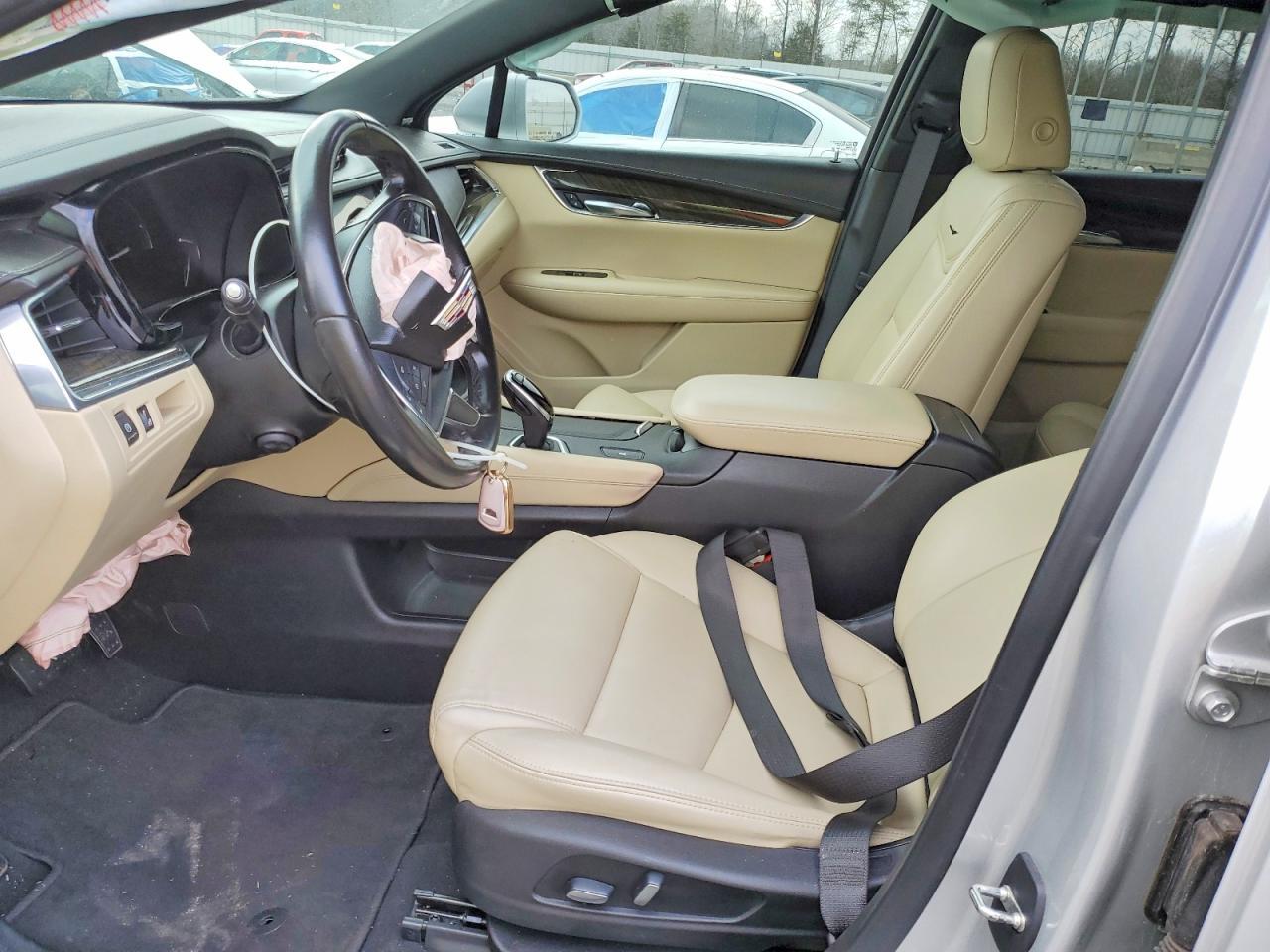 2019 Cadillac Xt5 - Image 7
