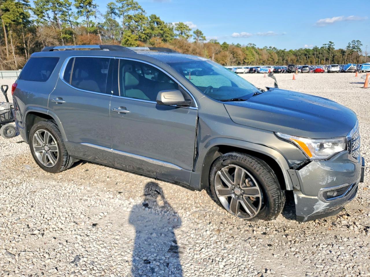2017 GMC Acadia Denali - Фото 4