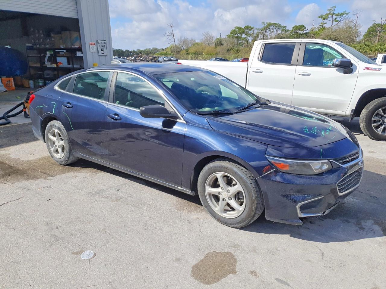 2016 Chevrolet Malibu Ls - Image 4