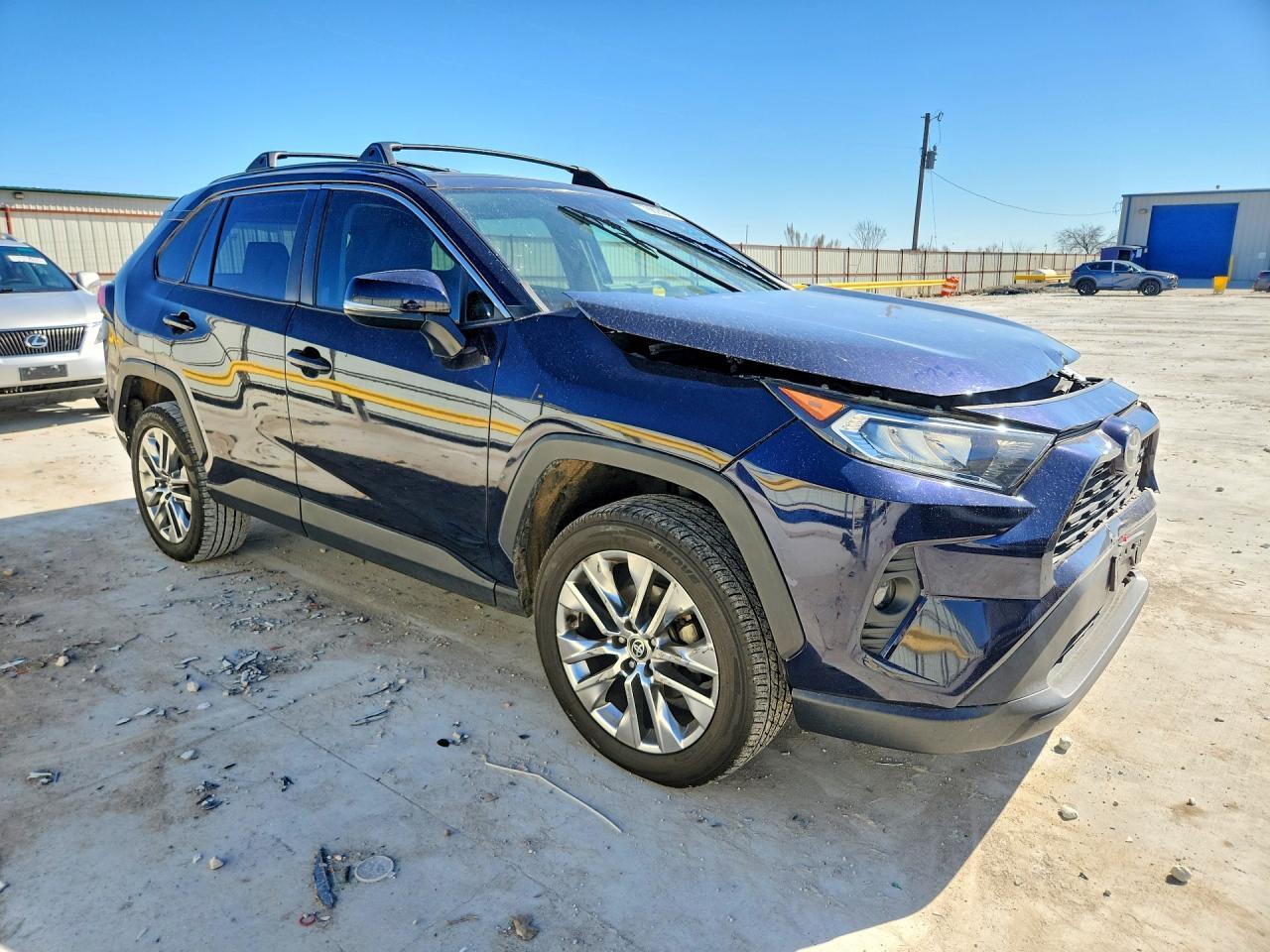 2021 Toyota Rav4 Xle Premium - Image 4