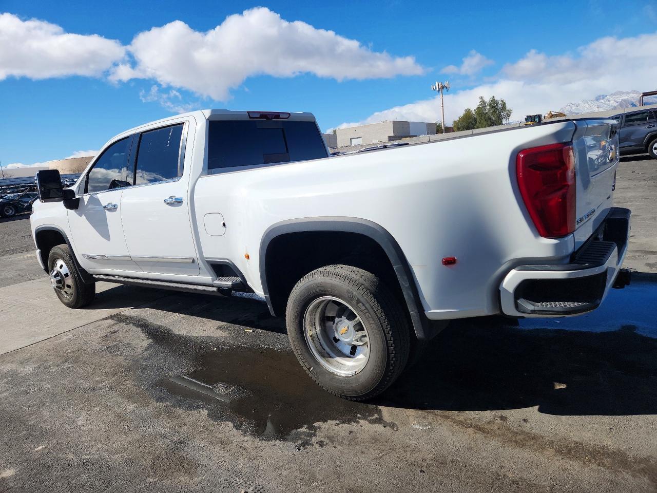 2024 Chevrolet Silverado K3500 High Country - Image 2