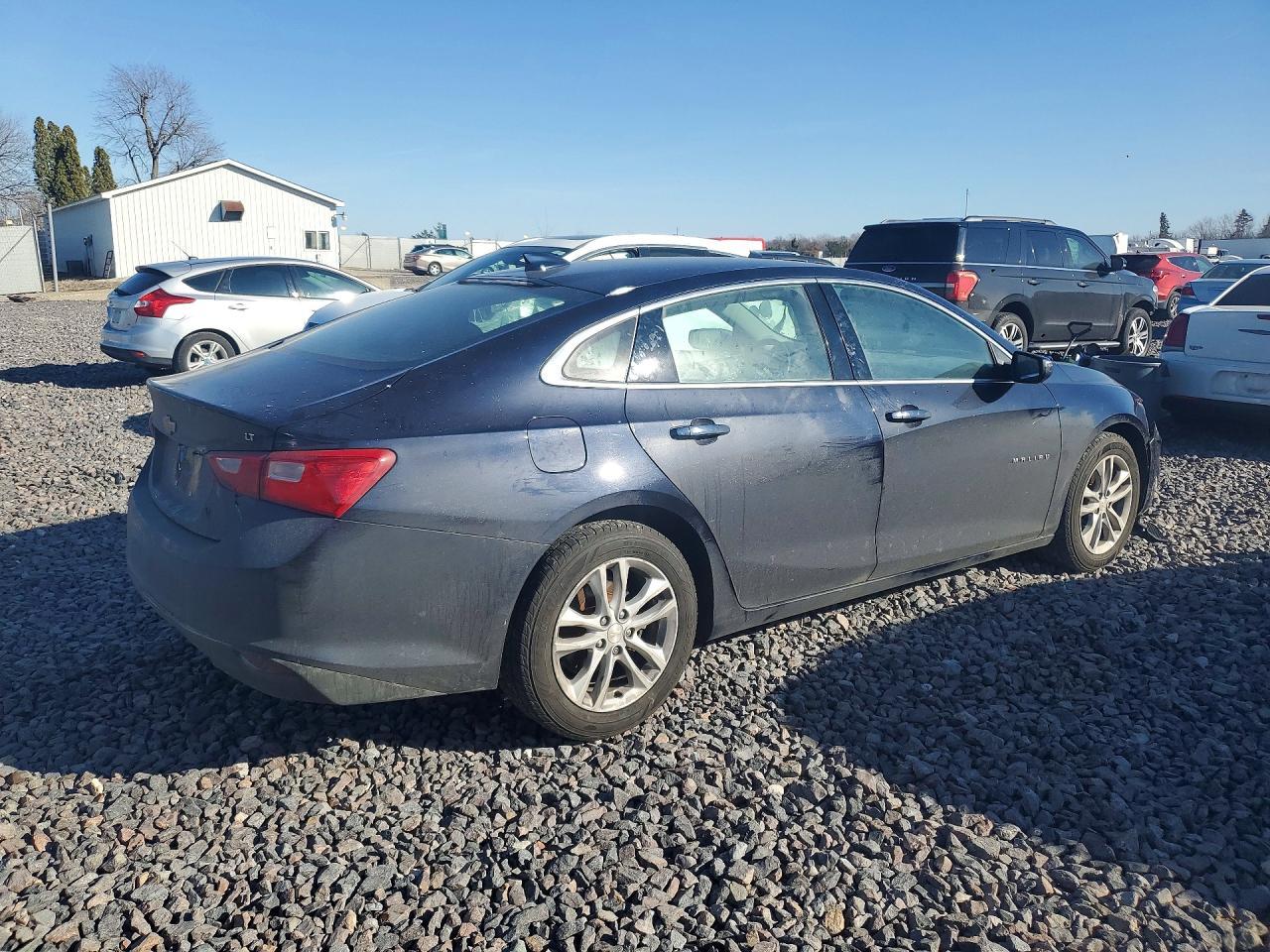 2017 Chevrolet Malibu Lt - Фото 3