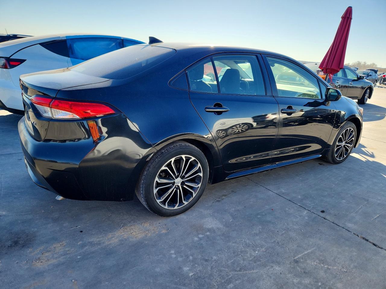 2020 Toyota Corolla Le - Image 3
