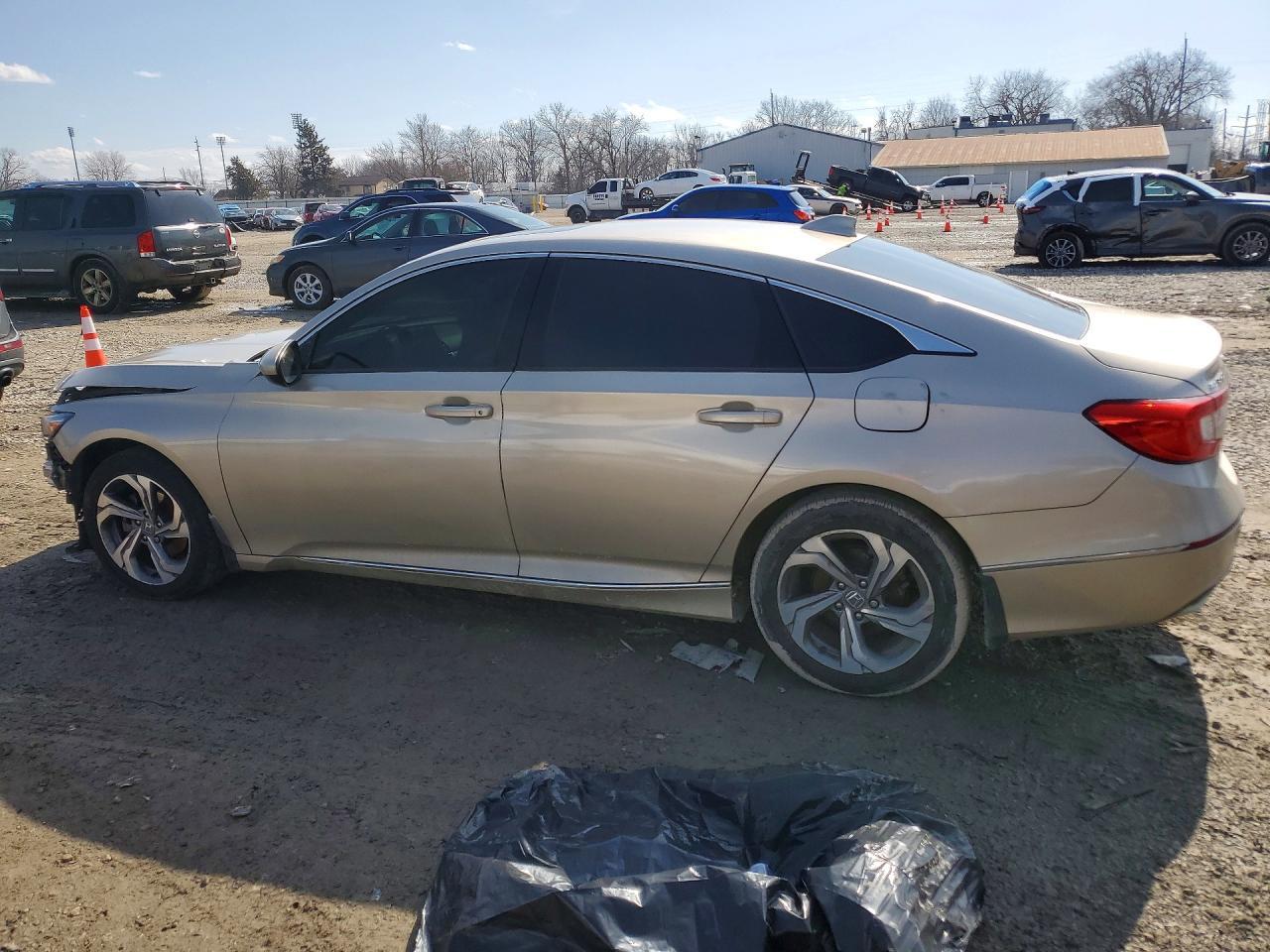 2019 Honda Accord Ex - Фото 2