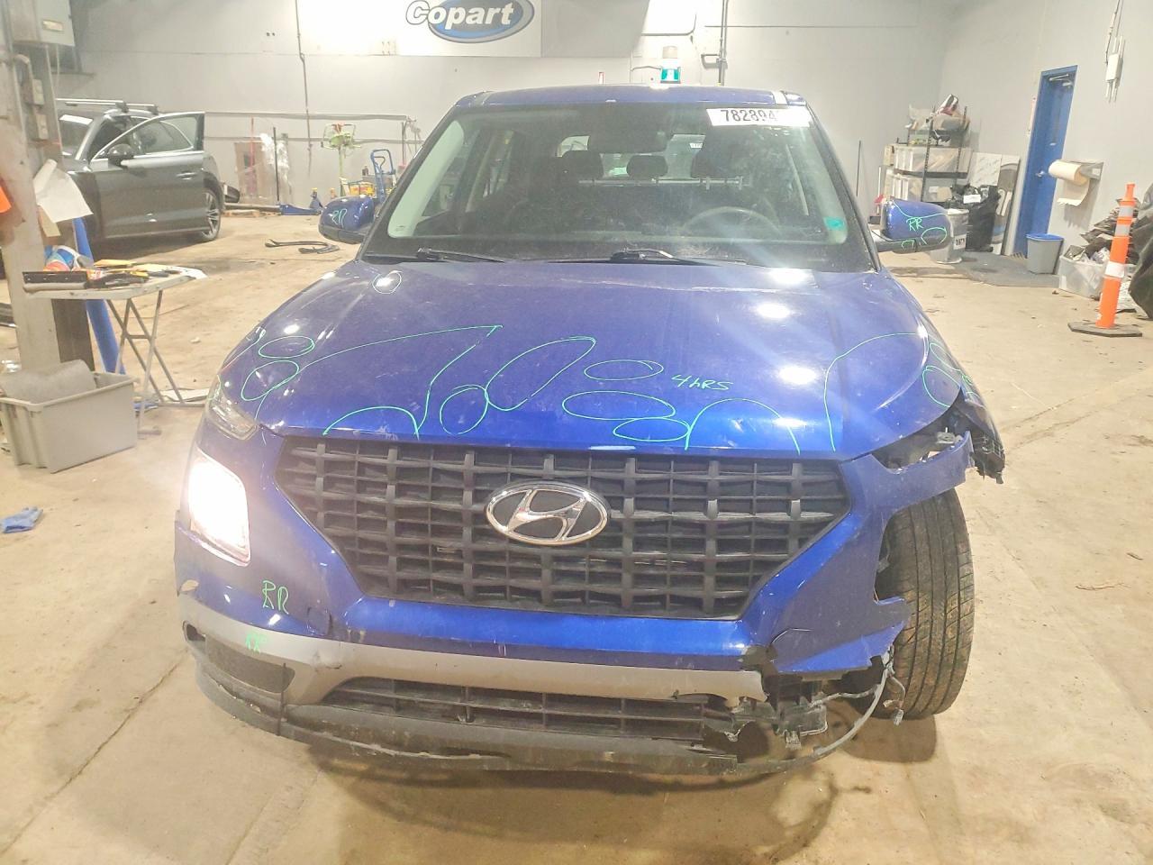 2022 Hyundai Venue Se - Image 5
