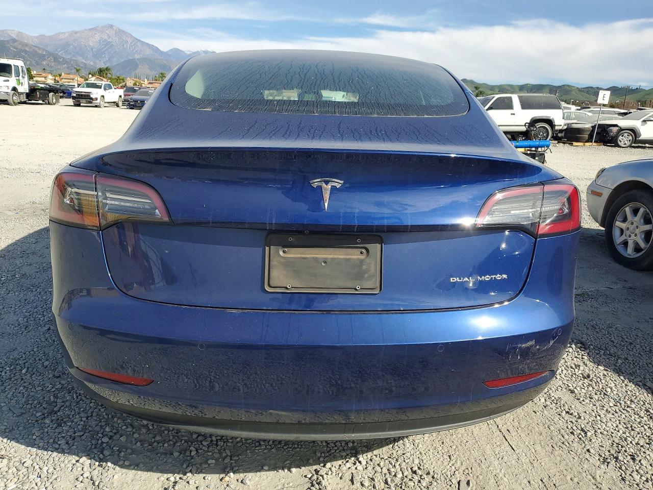 2021 Tesla Model 3 - Image 6