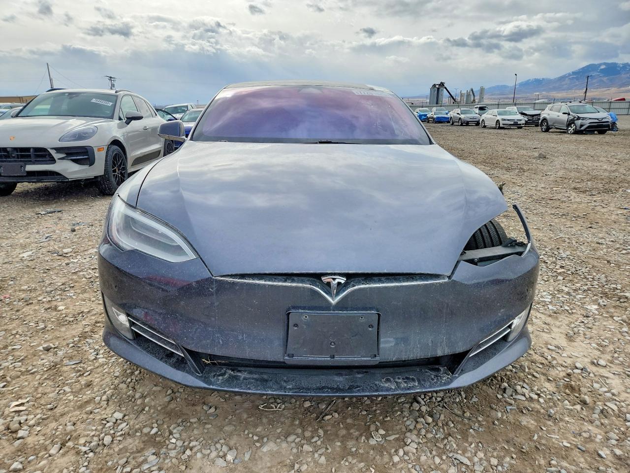 2020 Tesla Model S - Image 5