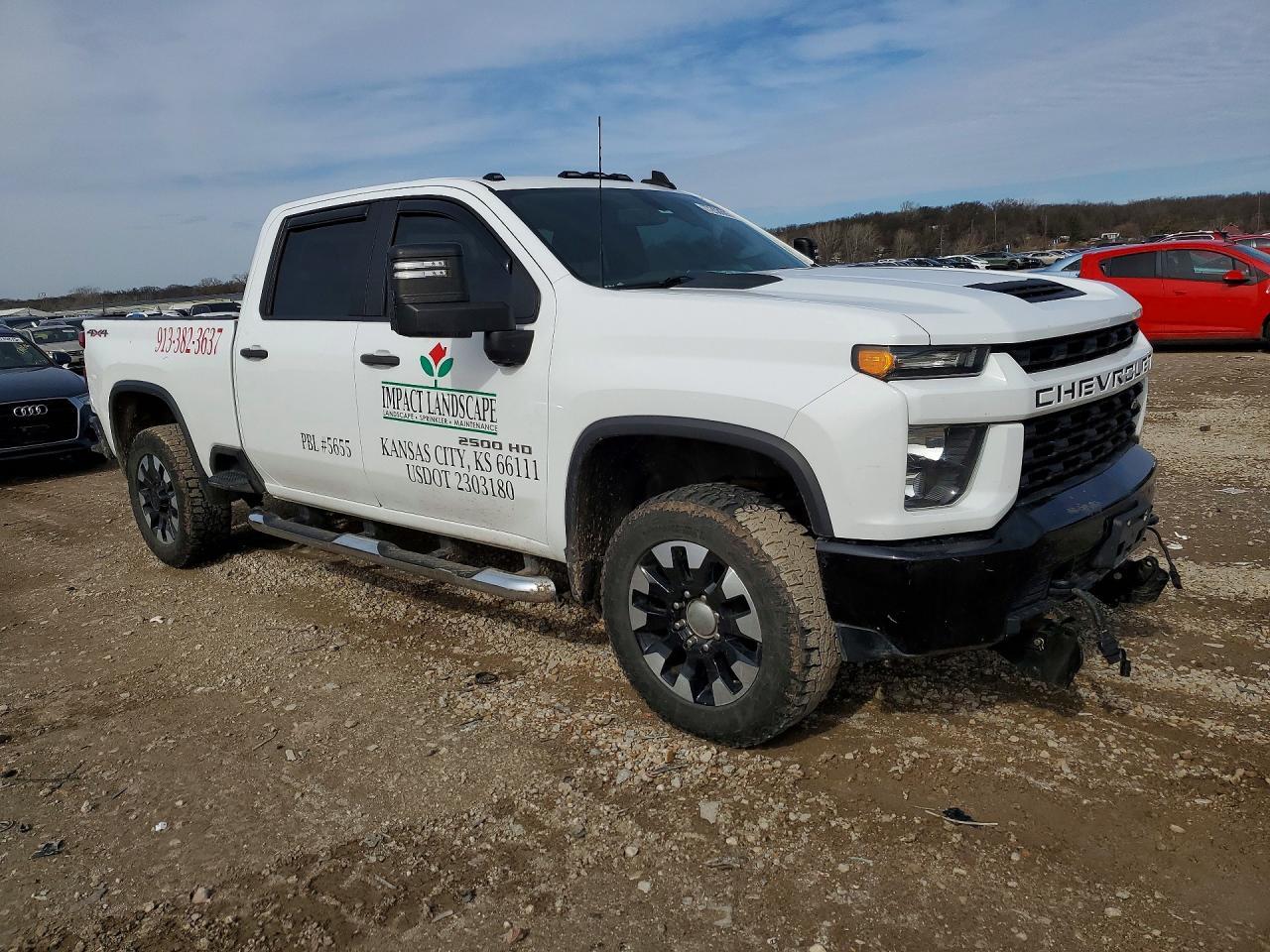 2020 Chevrolet Silverado K2500 Custom - Image 4