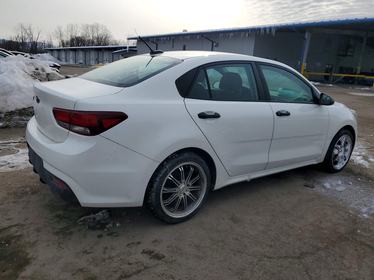 2018 Kia Rio Lx - Фото 3