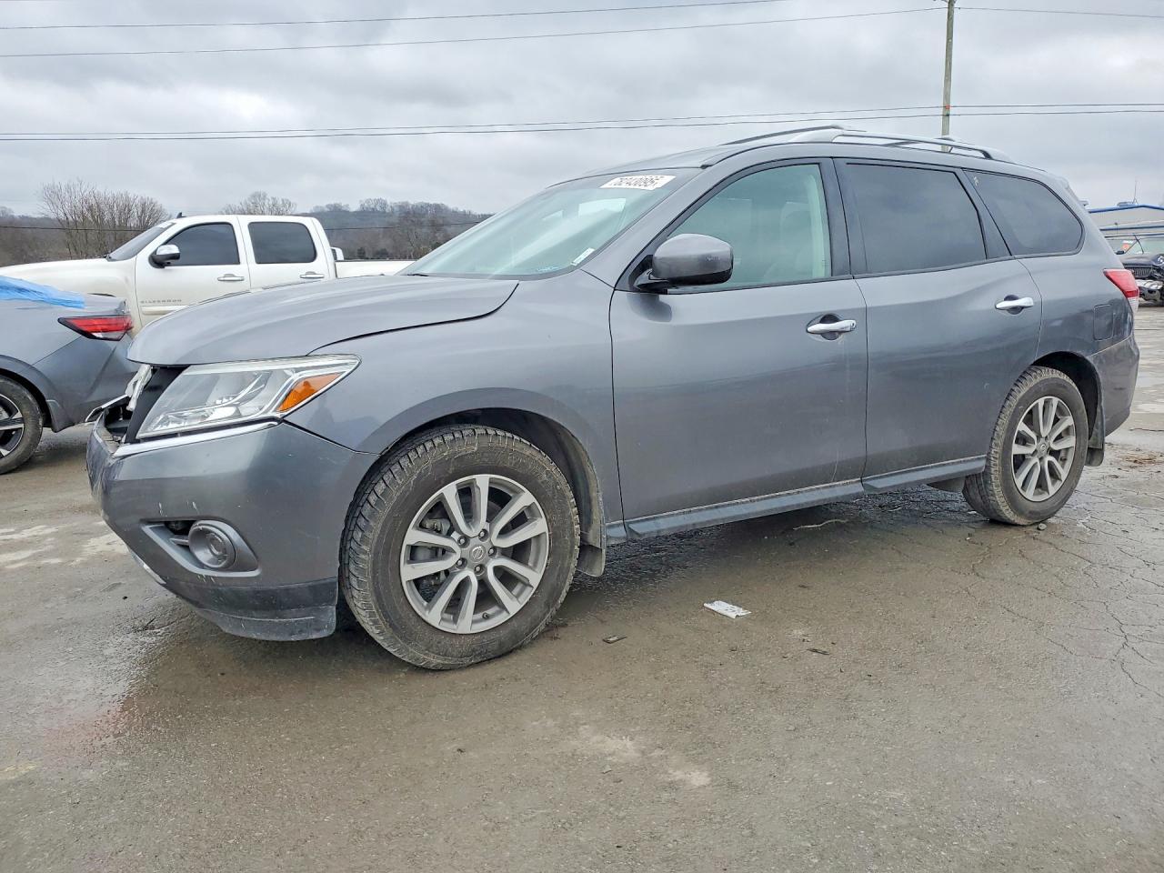 2016 Nissan Pathfinder S