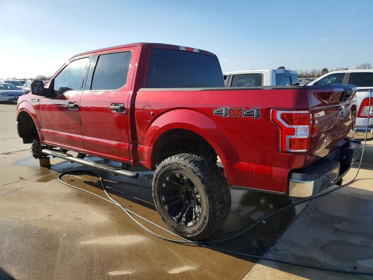 2018 Ford F150 Supercrew - Фото 2