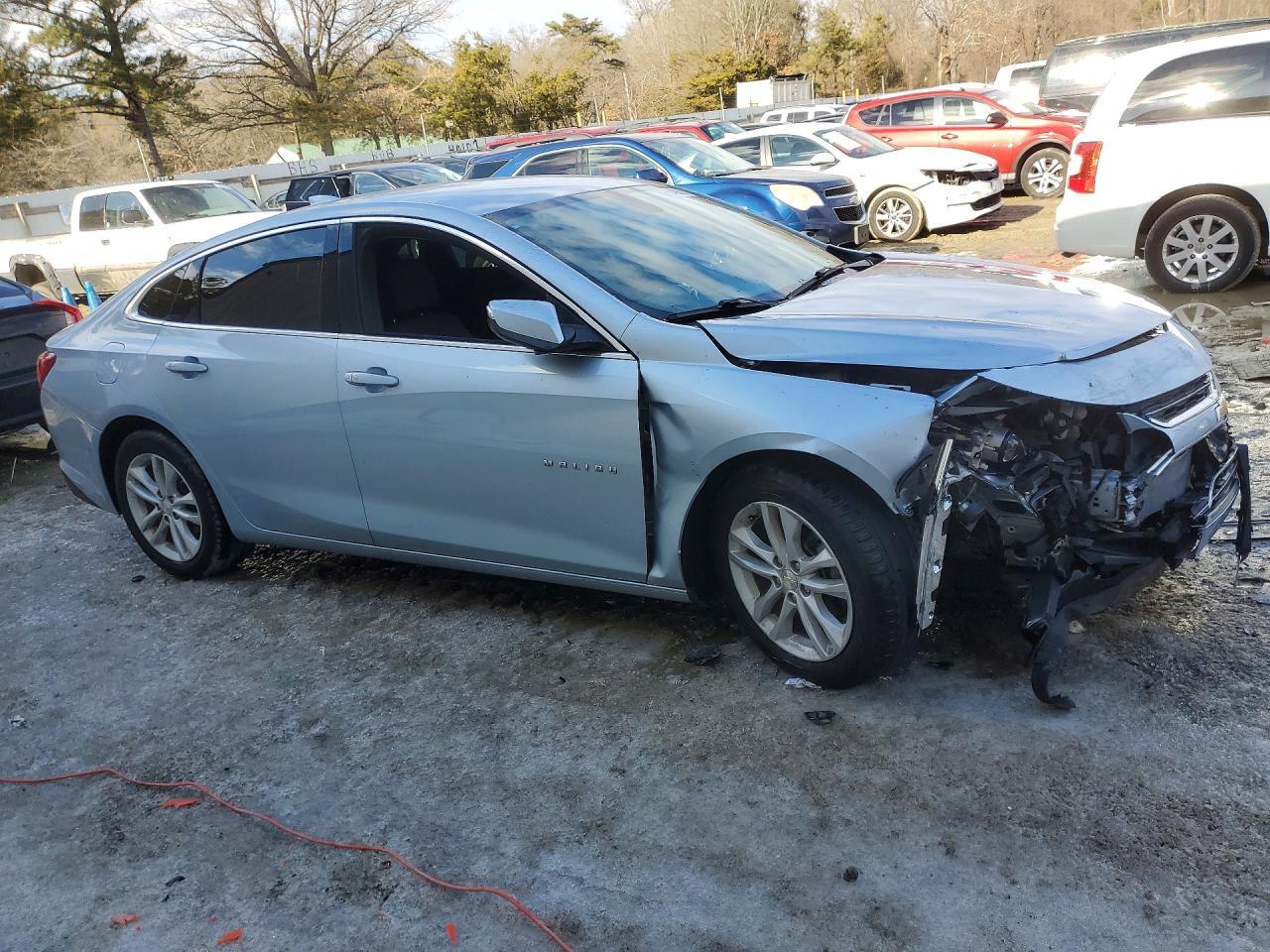 2017 Chevrolet Malibu Lt - Фото 4