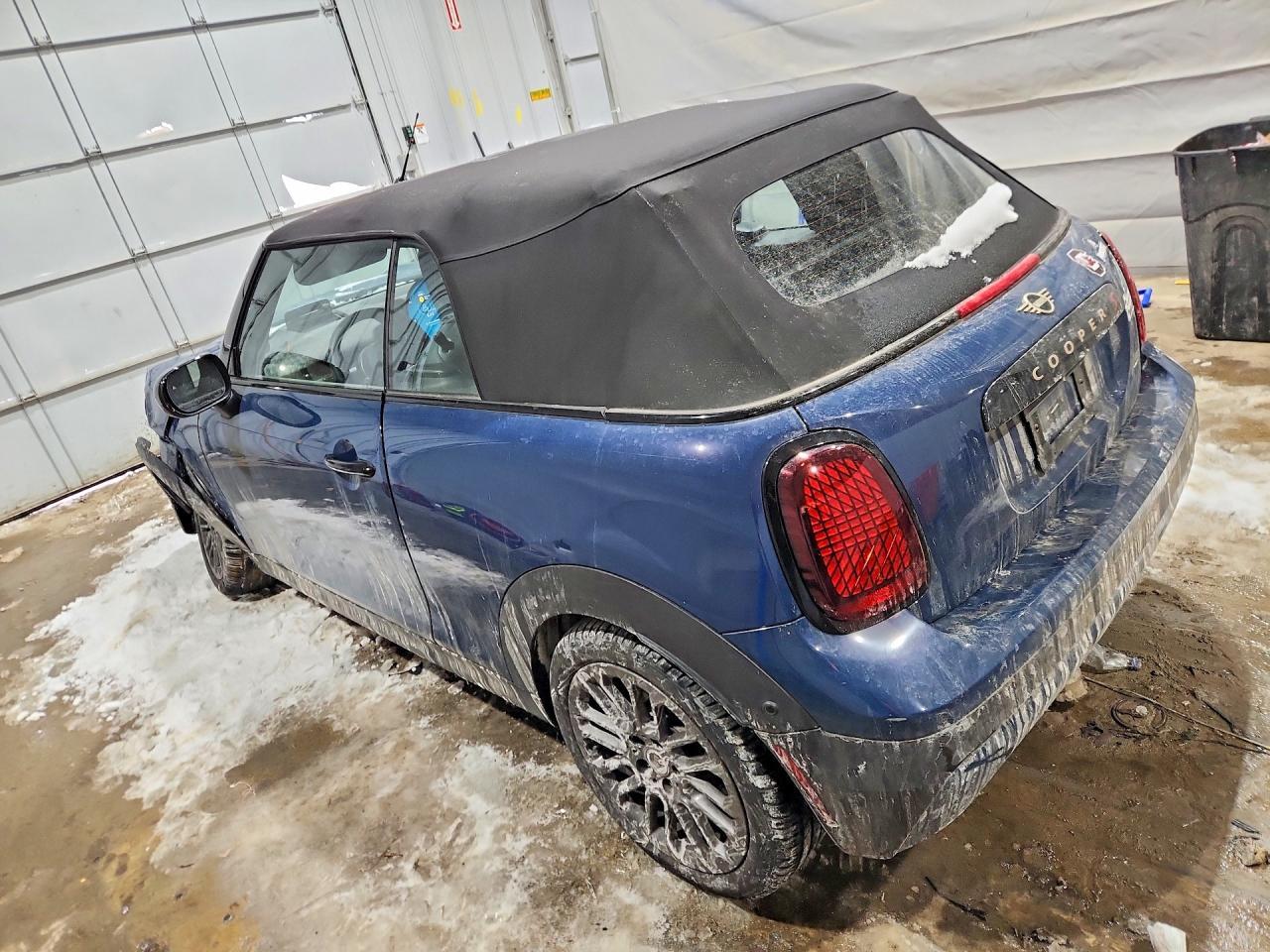 2025 Mini Cooper S - Фото 2