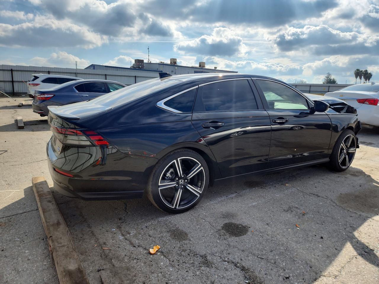 2025 Honda Accord Hybrid Sport - Image 3